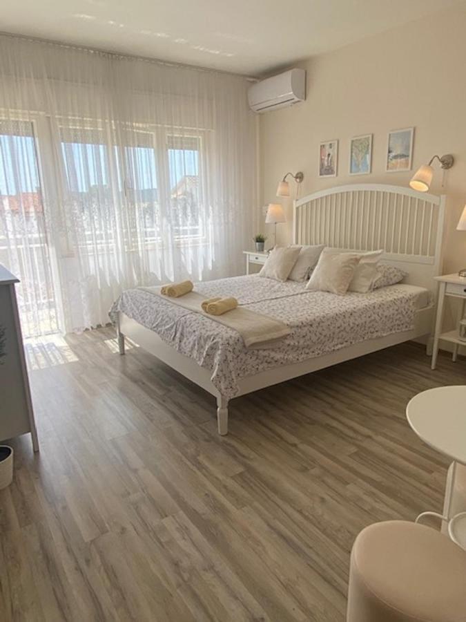 Kosovic Family House Hotel Medulin Exterior photo